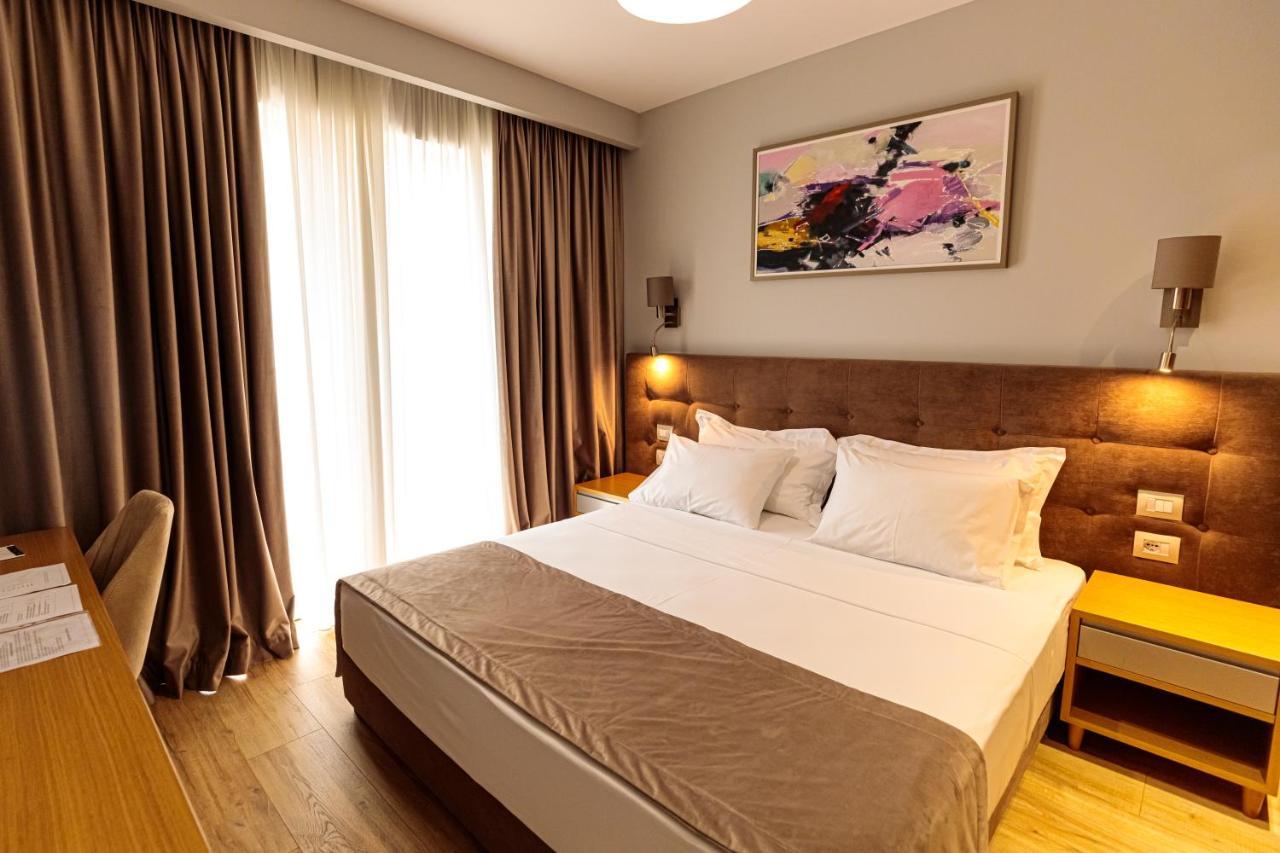 Sea View Hotel