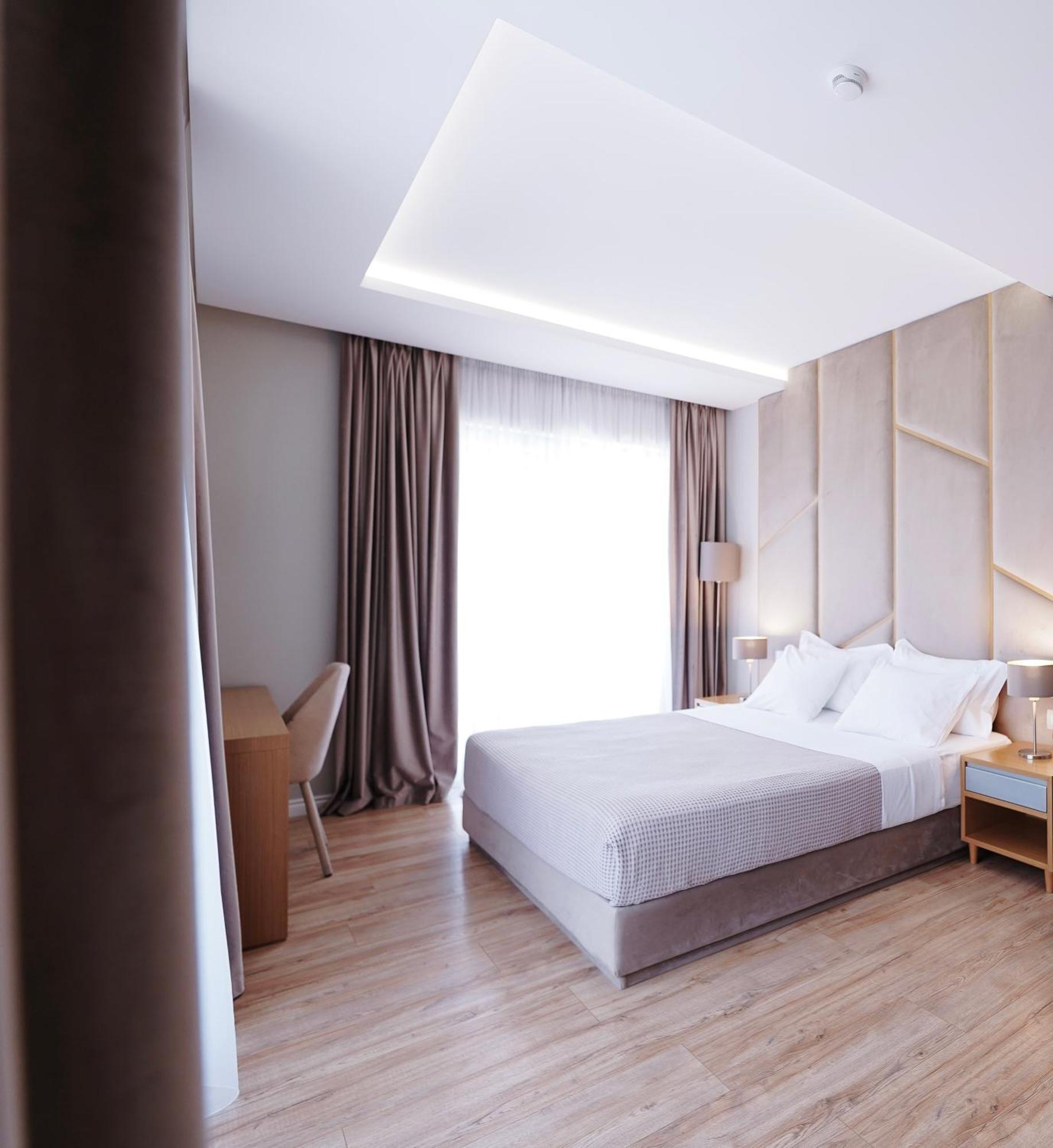 Sea View Hotel